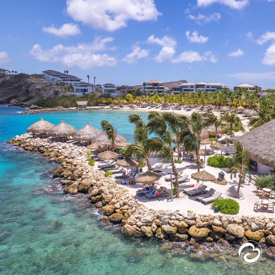 Villa At The Beach, Blue Bay Golf & Beach Resort Exterior photo