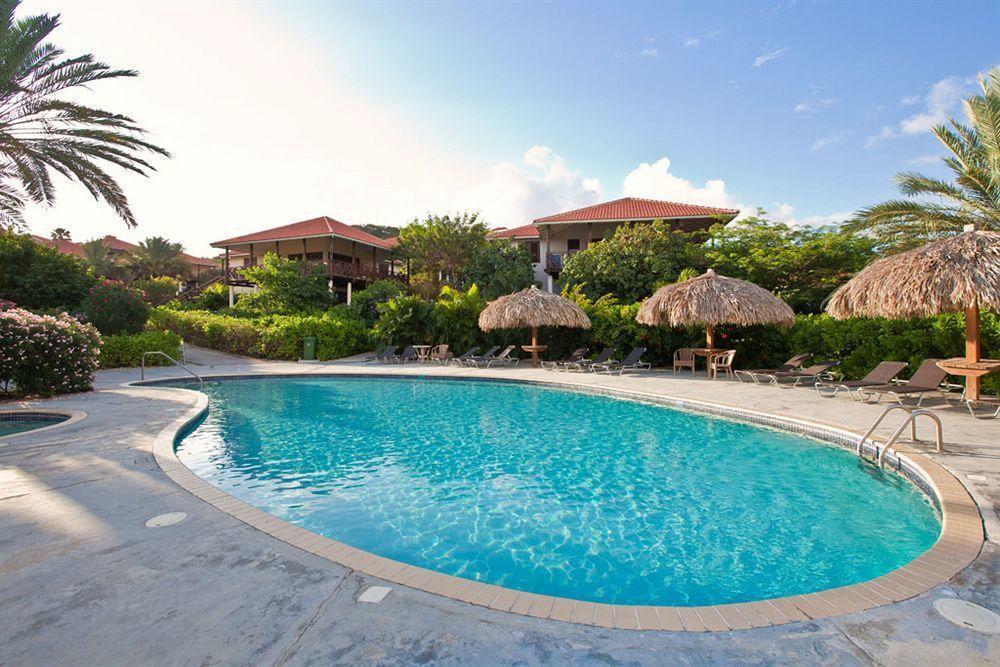 Villa At The Beach, Blue Bay Golf & Beach Resort Exterior photo