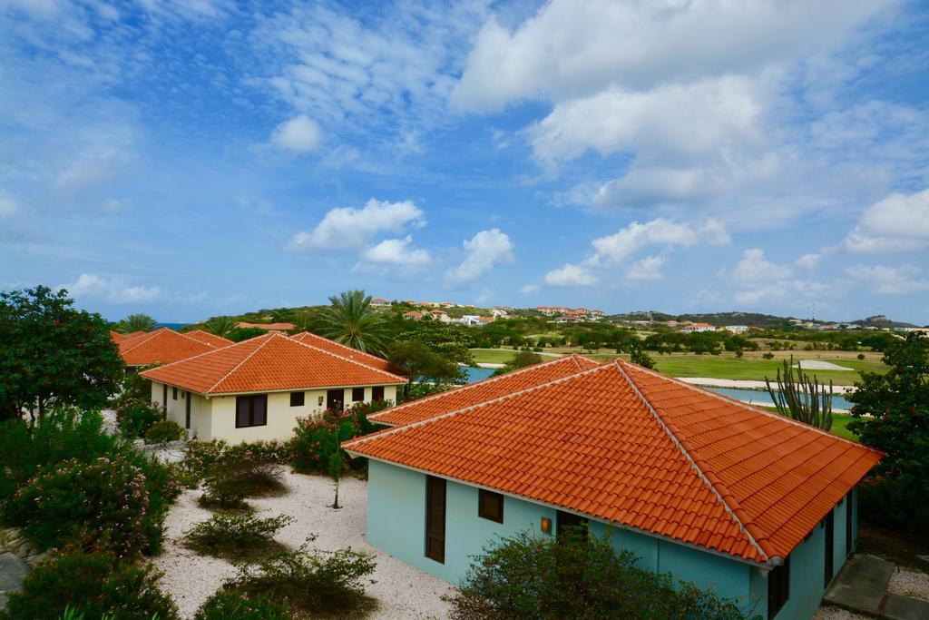Villa At The Beach, Blue Bay Golf & Beach Resort Exterior photo