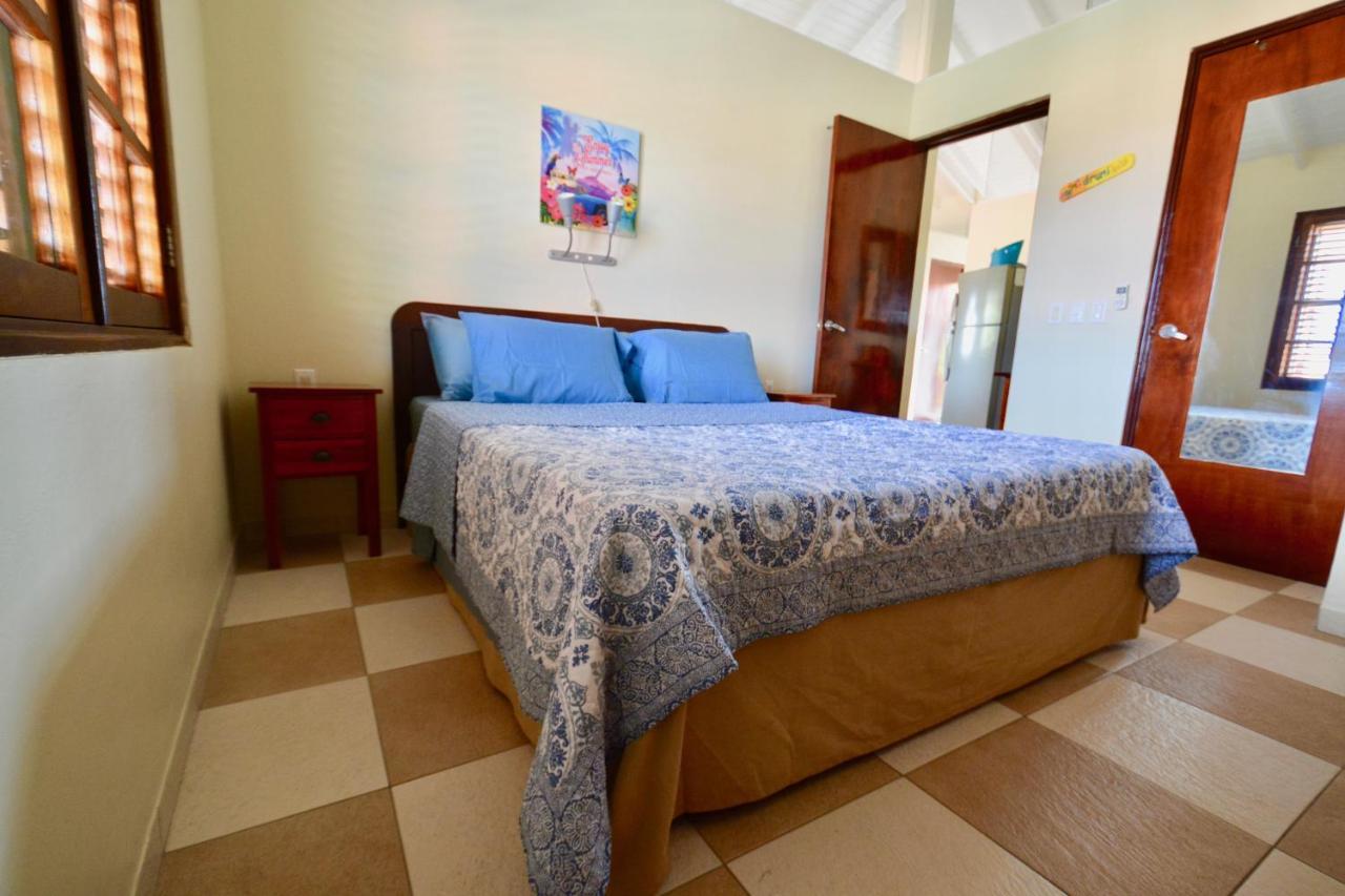 Villa At The Beach, Blue Bay Golf & Beach Resort Exterior photo
